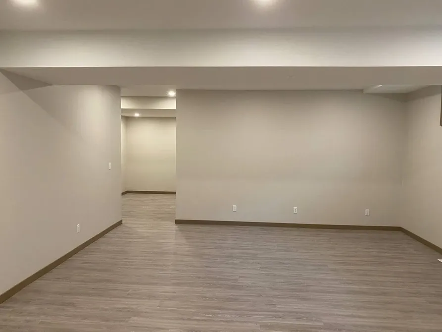 photo of the Trailside basement, designed and built by KMA Building in Winnipeg, MB